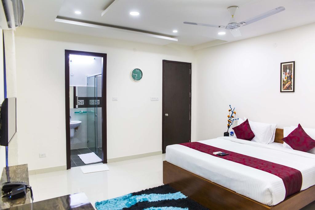 Aptly Premium Serviced Apartments - A Brand Unit Of Skyla - Lotus Pond Гайдарабад Екстер'єр фото